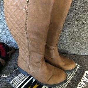 Ladies Boots